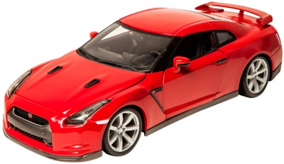 Коллекционная модель автомобиля Bburago 18-11030 DIAMOND 1:18 Nissan GT-R/Ниссан GT-R