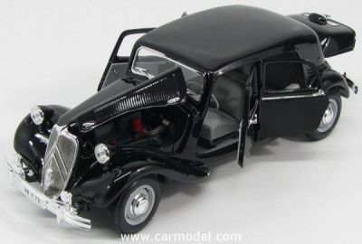 MAISTO 31821 Модель автомобиля 1:18- Ситроен 15CV (1952) (Citroen 15CV)