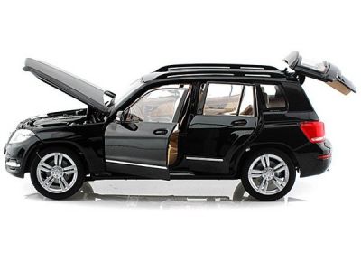 MAISTO 36200 Модель автомобиля 1:18 Мерседес Бенц CLK (Mercedes-Benz GLK)