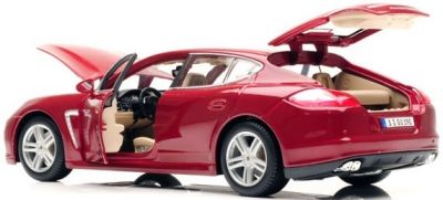 MAISTO 36197 Модель автомобиля 1:18- Порше Панамера турбо (Porsche Panamera Turbo)