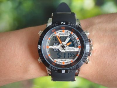 Часы наручные спортивные Quamer SD-1104