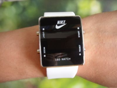 Часы наручные светодиодные Nike led watch W-7