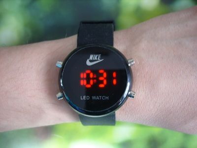Часы наручные светодиодные Nike w-7b